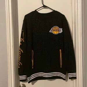 Lakers medium size sweater